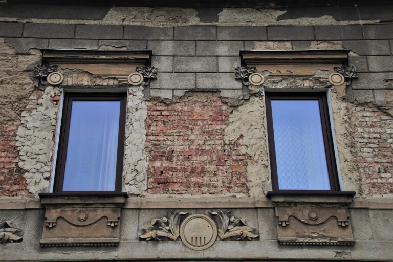 Immagine che illustra infissi moderni in un contesto accessibile, collegata al bonus barriere architettoniche.